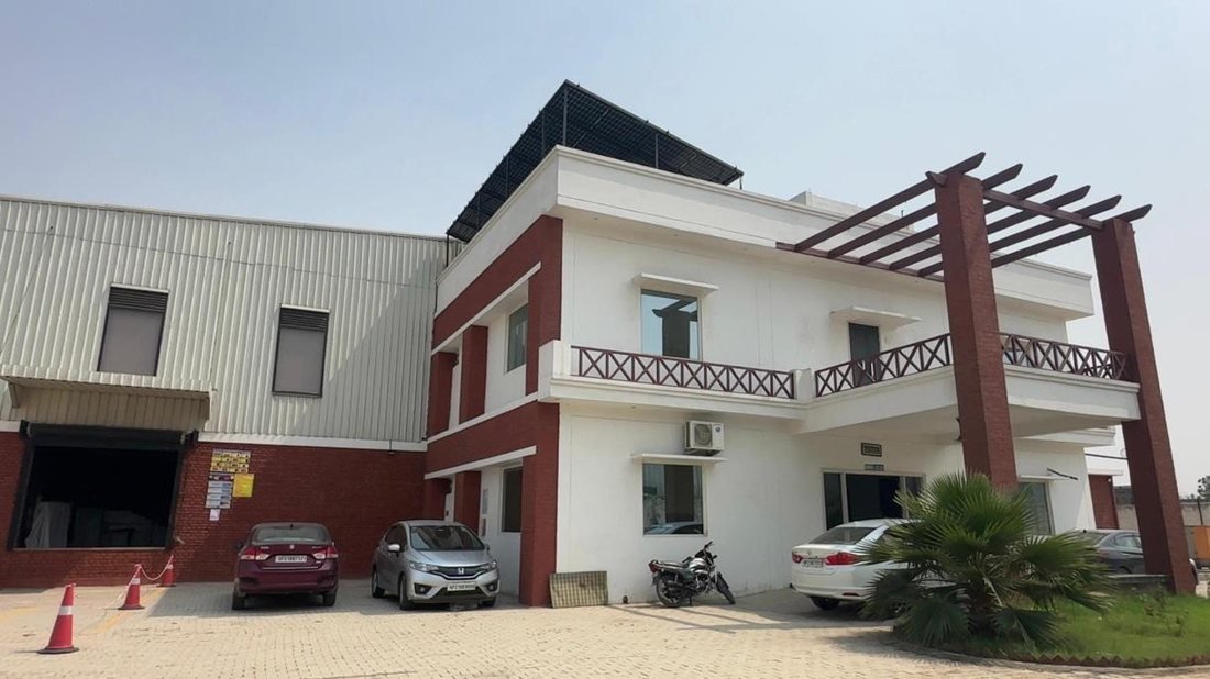Sylph Crafts facility front elevation in Moradabad